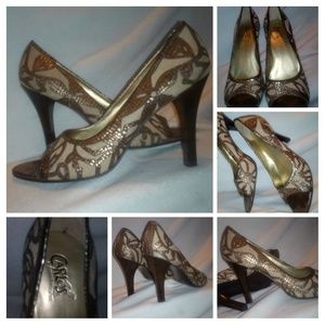 Carlos santana sz8 gold open toe heel